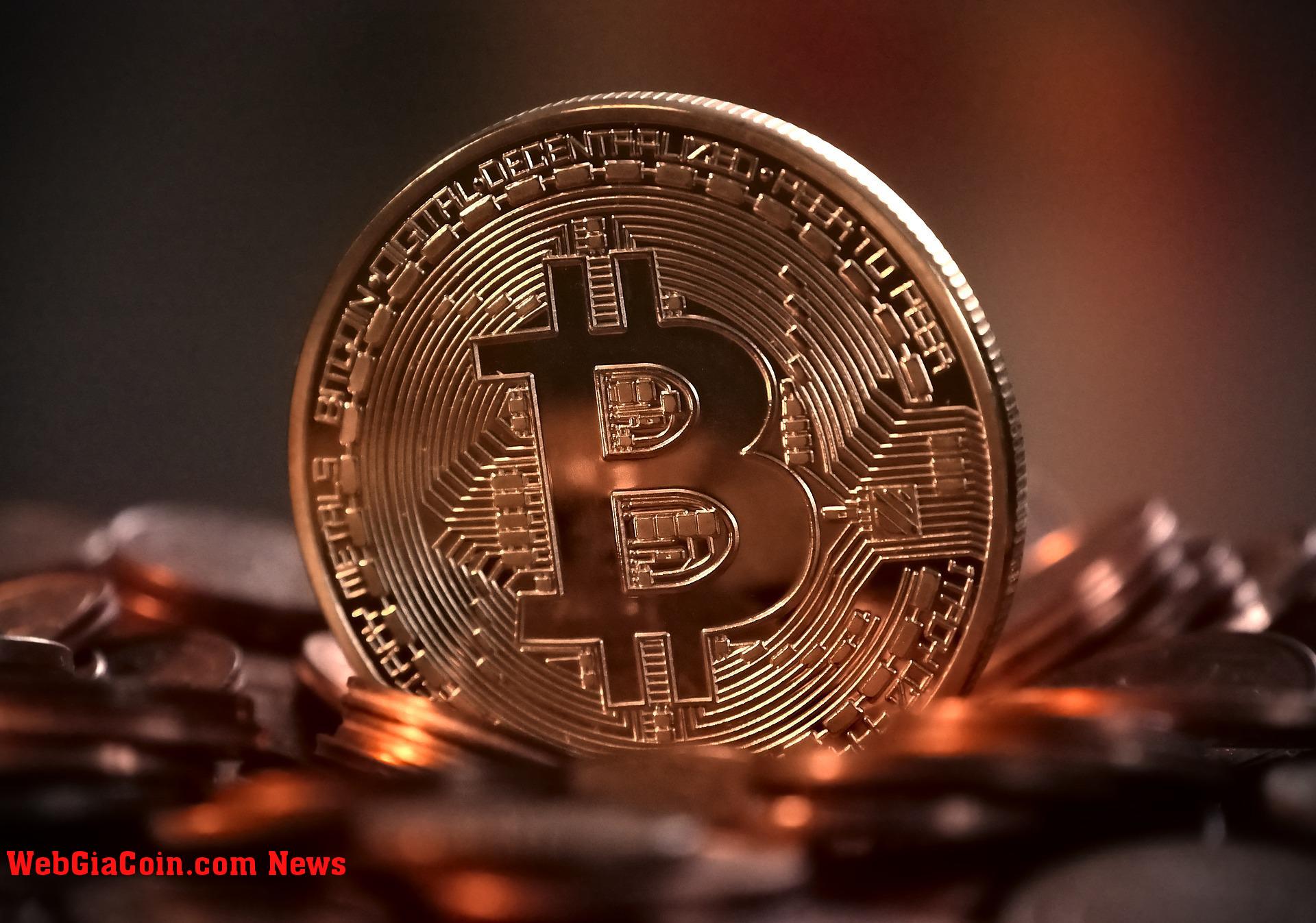 Khối lượng giao dịch Bitcoin ổn định ở mức thấp nhất vào tháng 7 năm 2021 khi thị trường ngủ yên