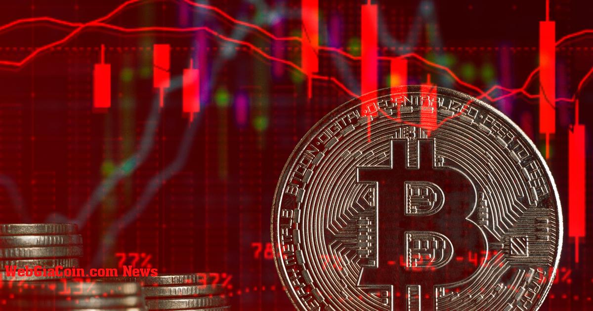 Bitcoin trải qua tháng tồi tệ nhất trong lịch sử khi hơn 400 tỷ đô la bị xóa sổ khỏi thị trường tiền điện tử vào tháng 6