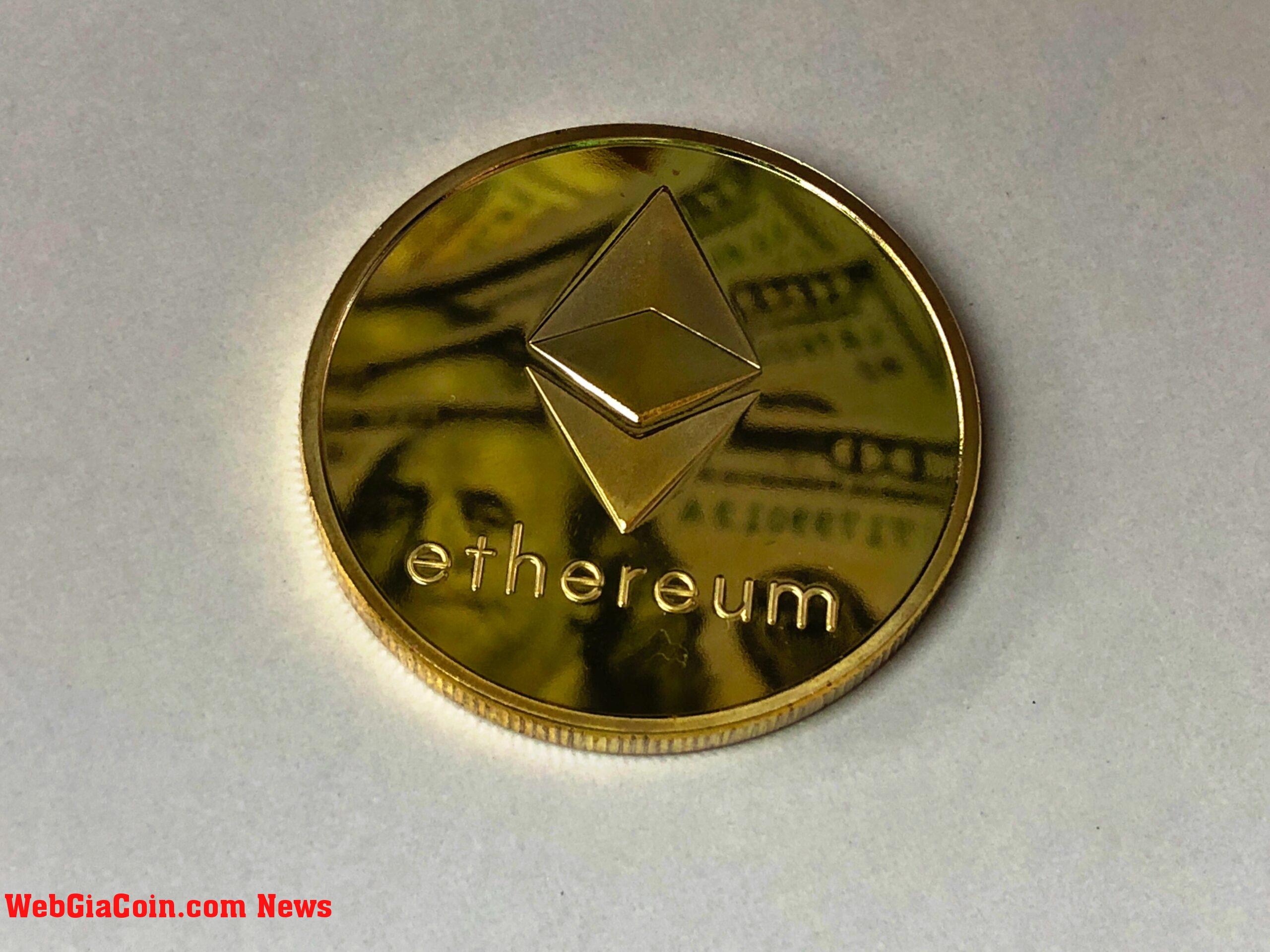 Ethereum (ETH) giảm liên tiếp và giảm xuống dưới 1.800 đô la