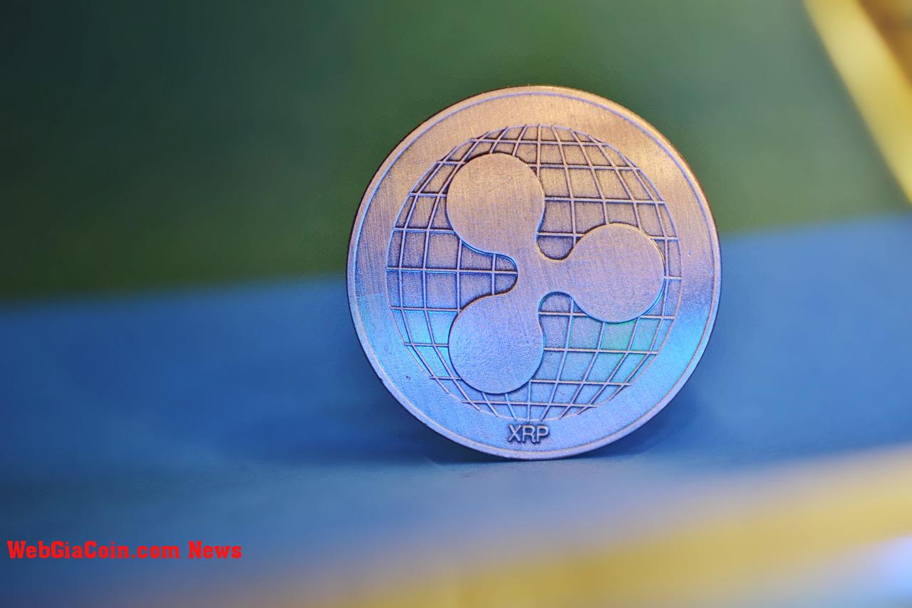 Giá XRP ở mức $ 0,40, liệu nó có thể giữ vào sự Phục hưng tăng giá của nó không?