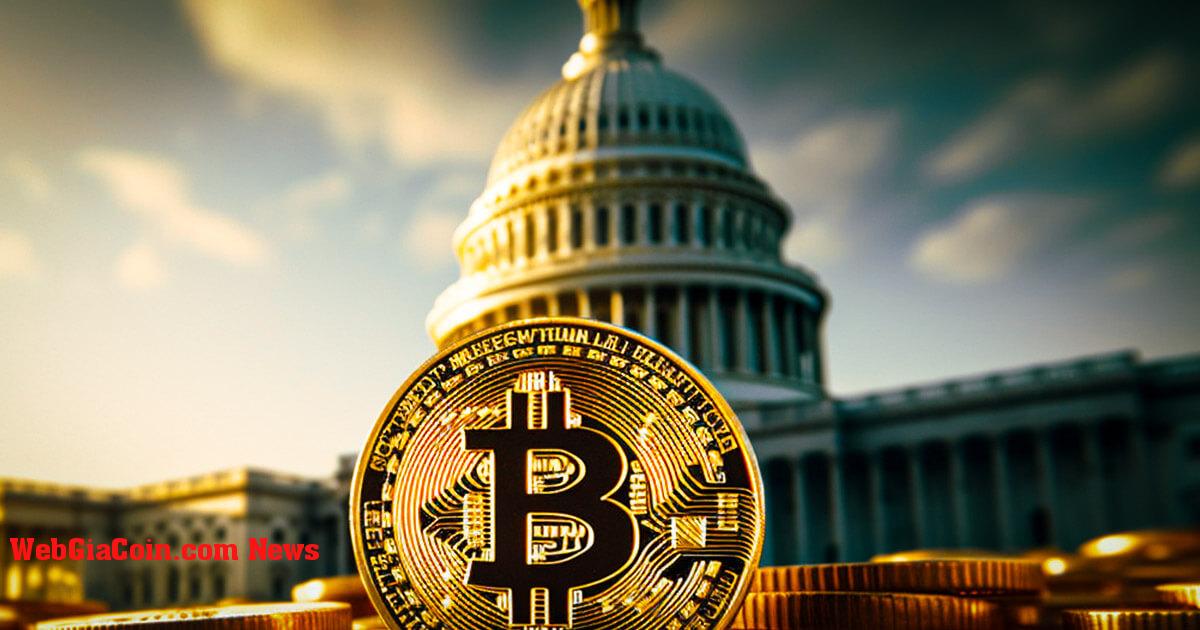 Các nhà lập pháp của cả hai bên kêu gọi Gensler phê duyệt Bitcoin ETF giao ngay 