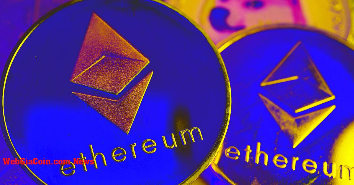 Ethereum trải qua ngày giao dịch khó khăn sau đợt bán tháo Ethereum Foundation