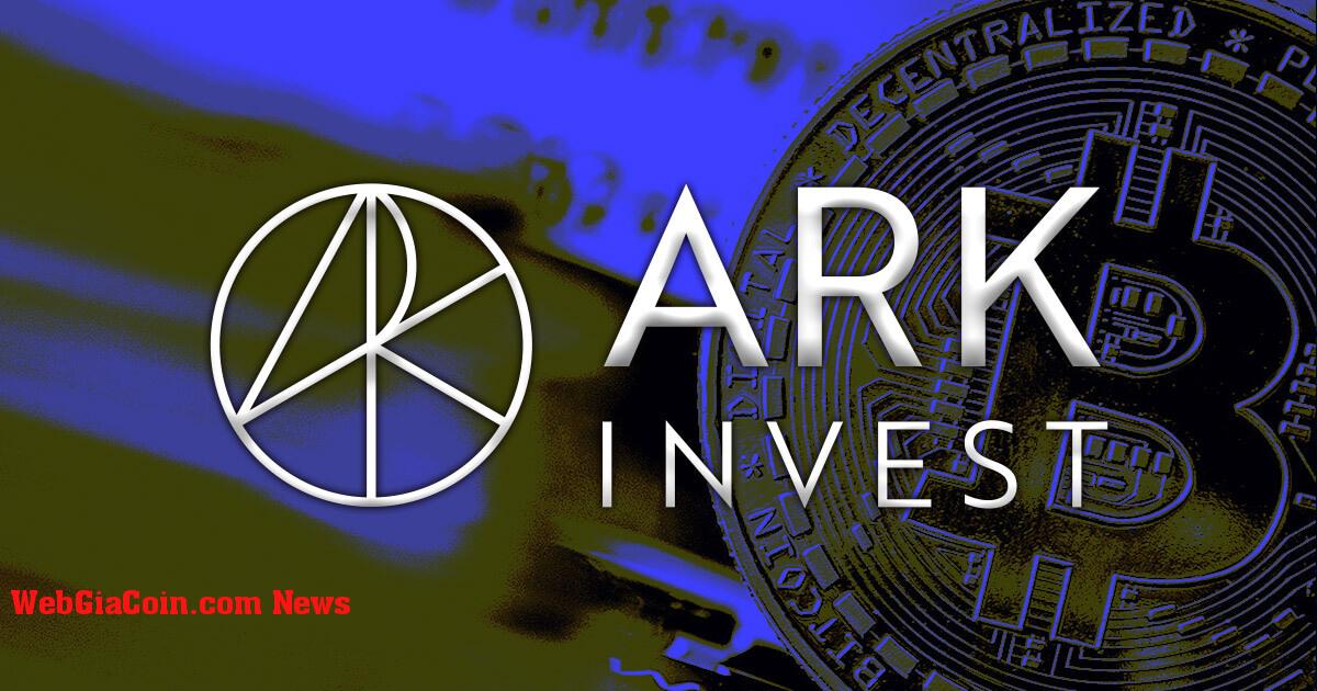 Ark Invest tích cực tích lũy Bitcoin ETF đưa nó vào top 5 danh mục đầu tư ARKW