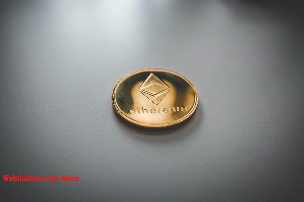 800.000 ETH chảy ra khỏi nền tảng giao dịch tập trung vào năm 2024 - Dấu hiệu tăng giá cho giá Ethereum?