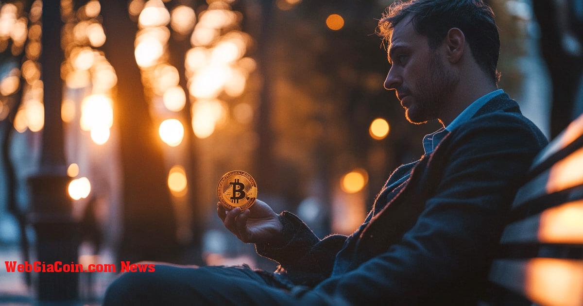 Các nhà đầu tư Bitcoin ngắn hạn phải chịu đau đớn, gây ra lo ngại bán tháo hoảng loạn