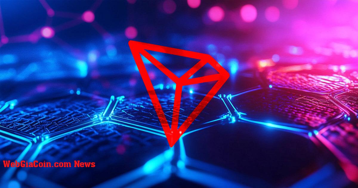 Hệ sinh thái Tron DeFi chuẩn bị tăng giá với sự hợp tác của Chainlink