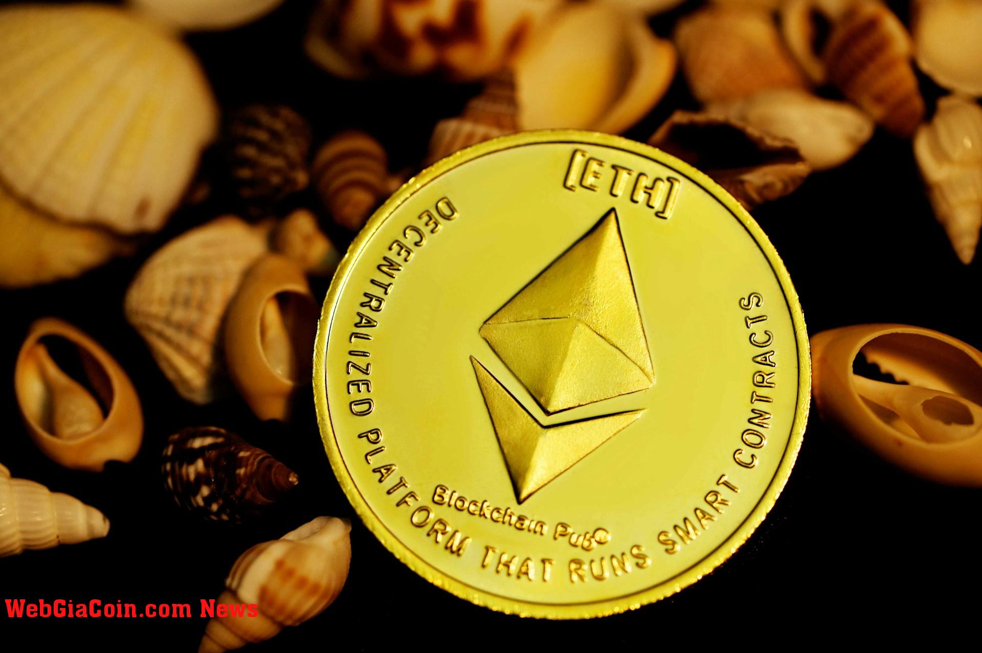 Ethereum tăng 10% khi cảm xúc DeFi phục hồi với chiến thắng của Trump