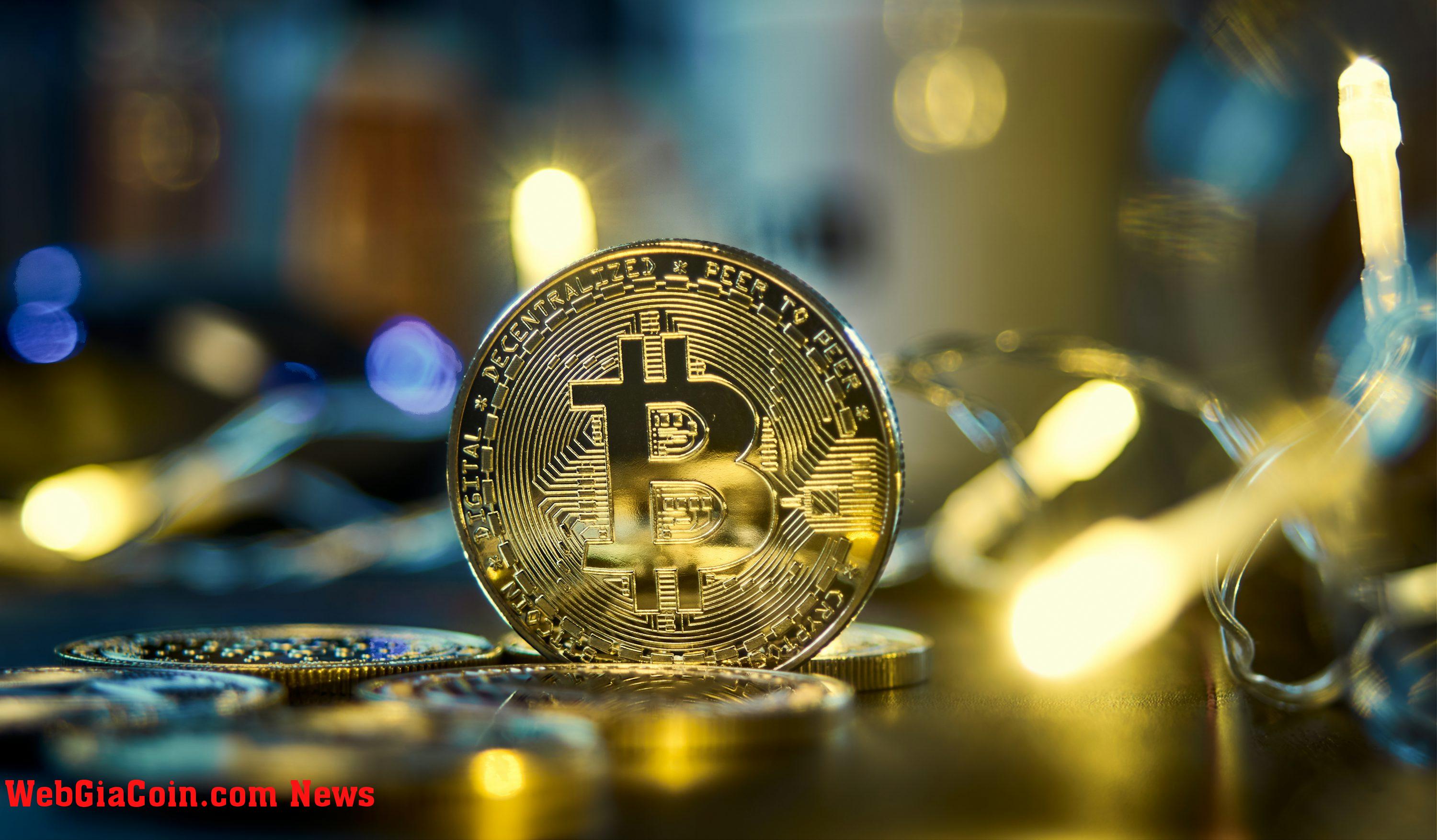 Các nhà đầu tư đổ xô vào: Lãi suất mở Bitcoin đạt mức cao nhất mọi thời đại khi giá gần 112.000 đô la
