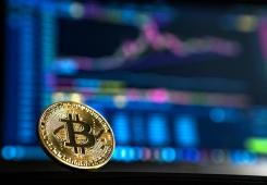 giá bitcoin: Sự thống trị thị trường bitcoin đạt mức cao nhất trong 9 tháng khi các altcoin chuyển sang màu đỏ