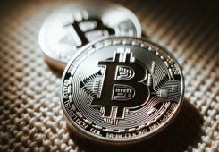 giá bitcoin: Cộng đồng tiền điện tử cáo buộc WSJ phóng đại nguồn tài trợ tiền điện tử của Hamas tới 99%