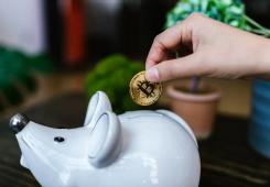 giá bitcoin: Mua Bitcoin, bỏ Ngân hàng trước khi quá muộn—kiyosaki