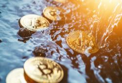giá bitcoin: Bitcoin ETF trải qua ngày giao dịch thứ năm liên tiếp có dòng vốn chảy ra