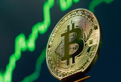 giá bitcoin: Arthur Hayes dự đoán Bitcoin đã sẵn sàng tăng giá trị ổn định