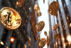 giá bitcoin: Bitcoin ETF chứng kiến dòng vốn vào gần 1 tỷ USD kể từ thứ Sáu trước khi Ethereum ETF ra mắt