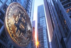 giá bitcoin: Vivek Ramaswamy Nỗ lực tích hợp Bitcoin như một hàng rào chống lại rủi ro kinh tế dài hạn