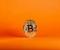 Bitcoin đạt đỉnh 104.000 đô la tạo ra các vị thế bán khống có cổ phần cao
