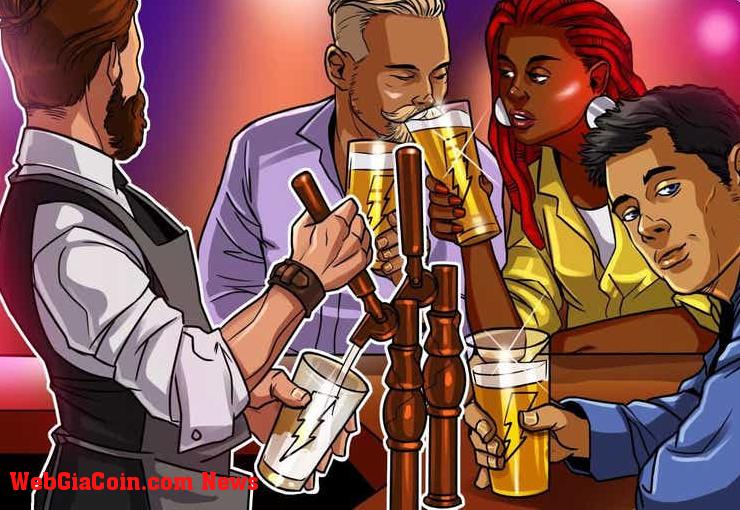 Internet of Beer: công ty khởi nghiệp robot khai thác Bitcoin cung cấp đồ uống tự động