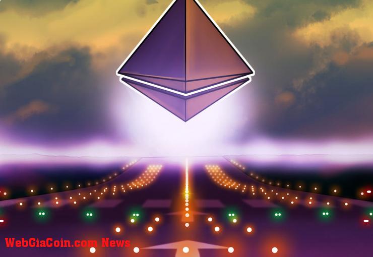 Giá Ethereum di chuyển về mức 2.000 đô la, nhưng các nhà phân tích cho rằng đó chỉ là một 